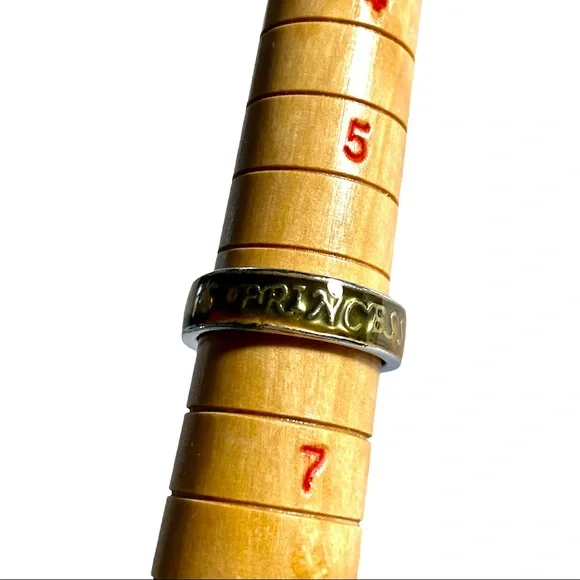 8 RINGS | Rhinestone | Mixed Metals Stack - Picture 12 of 15